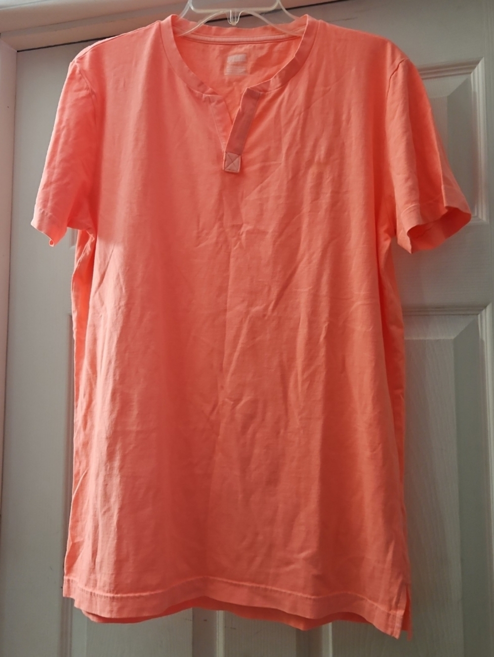 PINK Victoria's Secret Pink Coral Short-Sleeve Henley Tee NWOT XS Small Medium